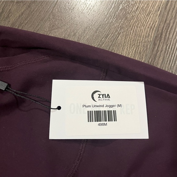 Zyias plum unwind joggers - Picture 2 of 5